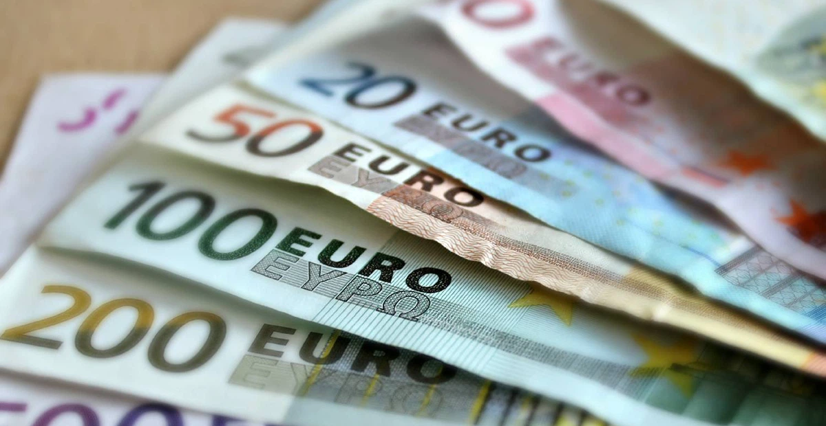 Danas: Kurs dinara prema evru – ŠOK pad!